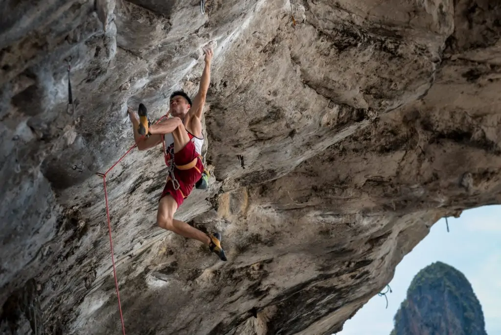 Technique Tips for Rock Climbing Beginners